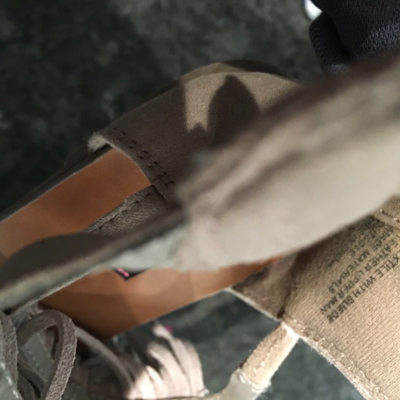 Sandals - Picture 5 of 5